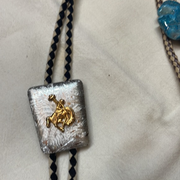 Bolo ties - Picture 2 of 5